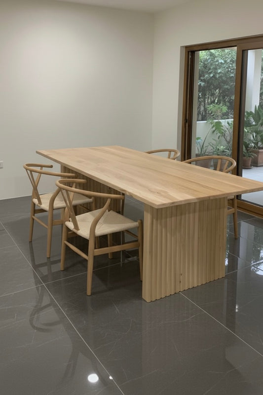 Mesa de comedor lenga