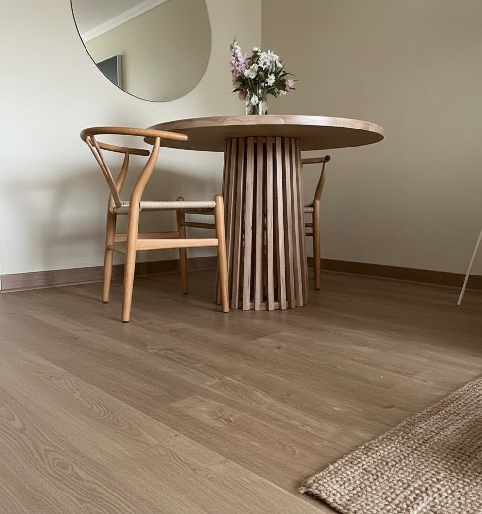 Mesa comedor Lenga